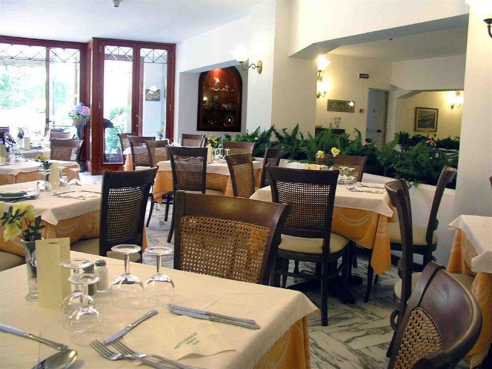 Hotel Girasole Сорренто Экстерьер фото