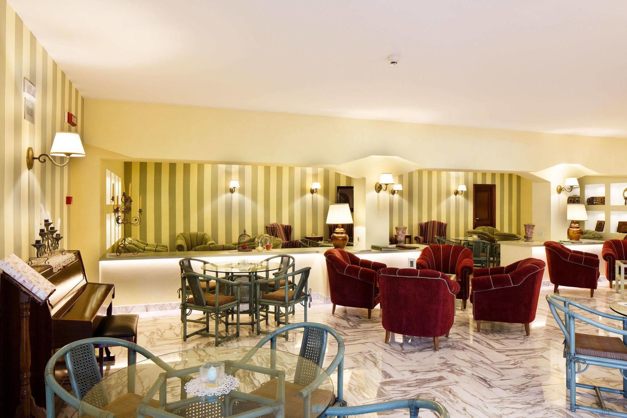 Hotel Girasole Сорренто Экстерьер фото