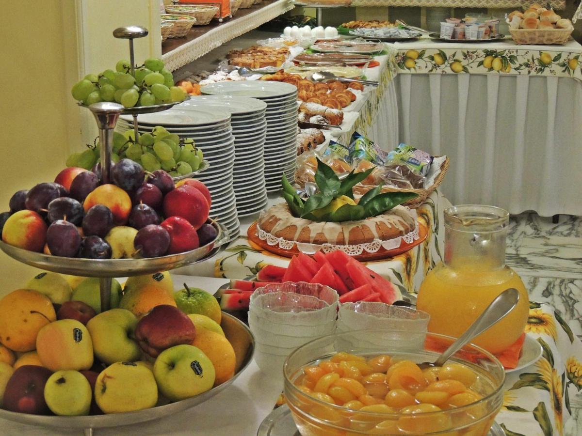 Hotel Girasole Сорренто Экстерьер фото