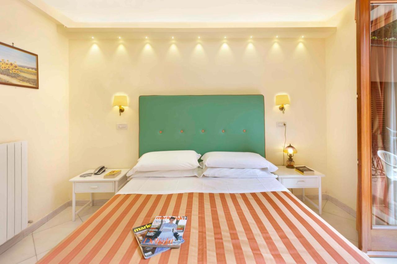 Hotel Girasole Сорренто Экстерьер фото